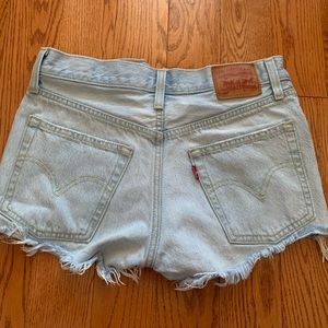 Women’s Levi jean shorts